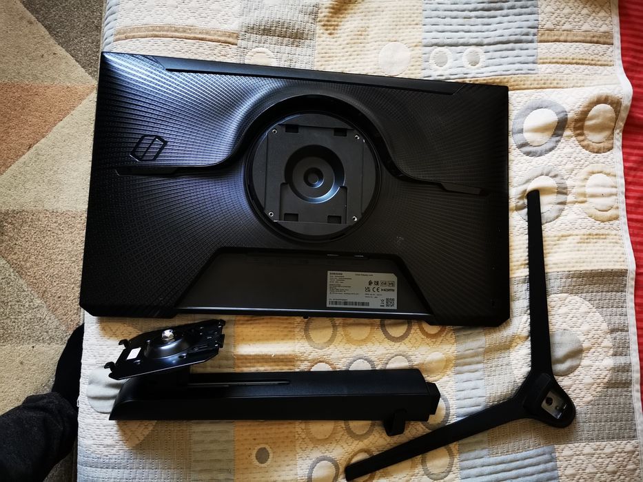 Монитор Samsung s24ag300nr