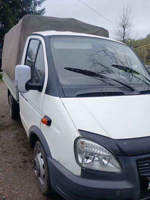 Продам газель  2002год