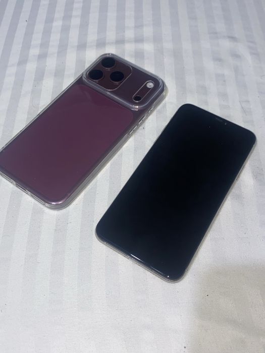 Продам айфон 11 про мах 64гб