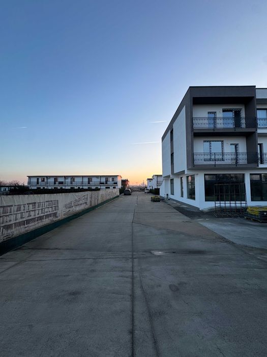 Spațiu comercial 330 mp de închiriat – Bucov, acces public