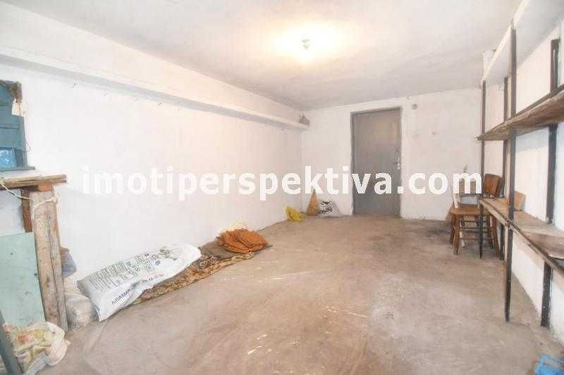 Продава се Многостаен апартамент в Пловдив, Христо Смирненски - 150 кв.м за 1100 €/кв.м - Снимка #17