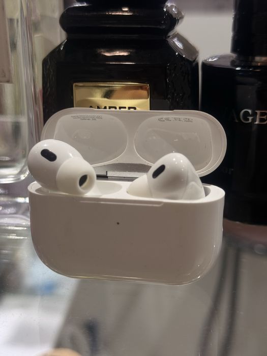 Продам AirPods  прошки