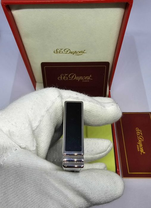 Запалка S.T. Dupont с Черен Лак