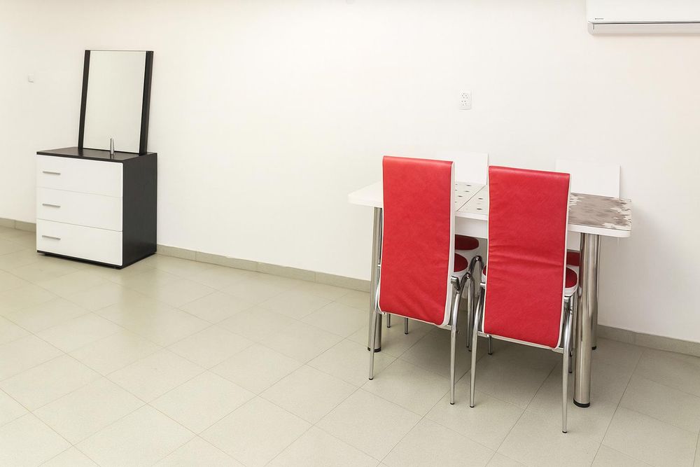 Дава се под наем Едностаен апартамент в Пловдив, Мараша - 35 кв.м за 178 € - Снимка #1