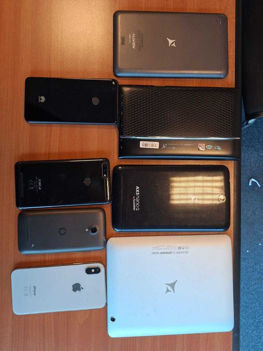 Vand Lot Tablete Smartphone netestate  - piese Allview, Huawei