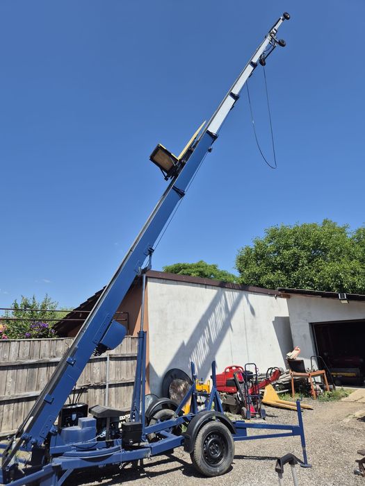 Lift materiale construcții de Închiriat