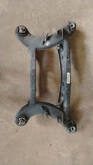 Заден мост Мерцедес Ц клас 204 Е клас 212 207 / Mercedes C class w204, E class w207 w212