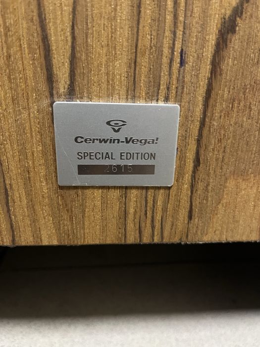 cerwin vega 1215 special edition boxe