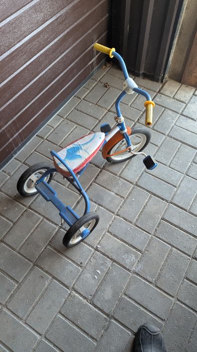 Детский трехколесный велосипед