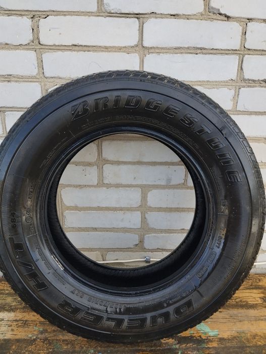 Шина летняя 205-70 R15 б/у 1шт.