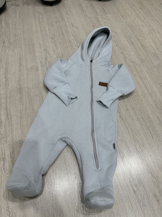 Продам детские вещи