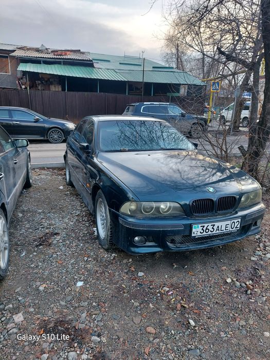 Бмв 528 варианты на классом ниже