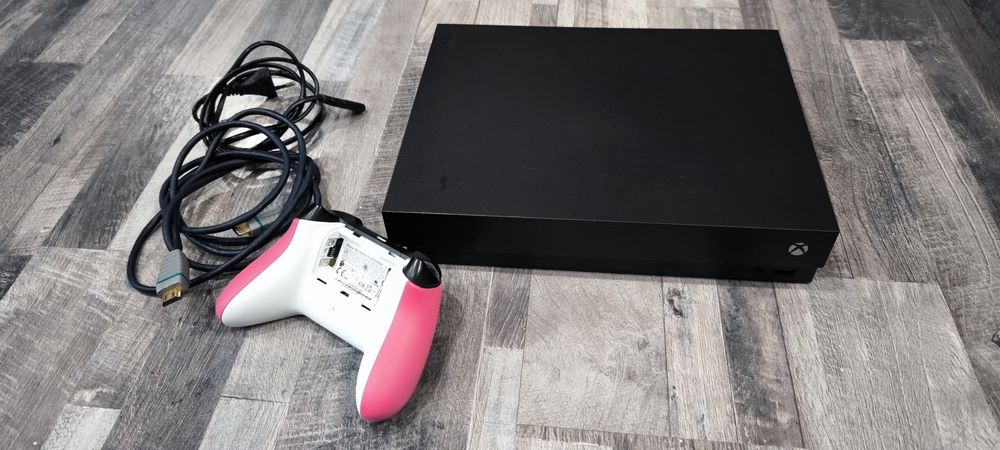Xbox ONE X 1TB 4k