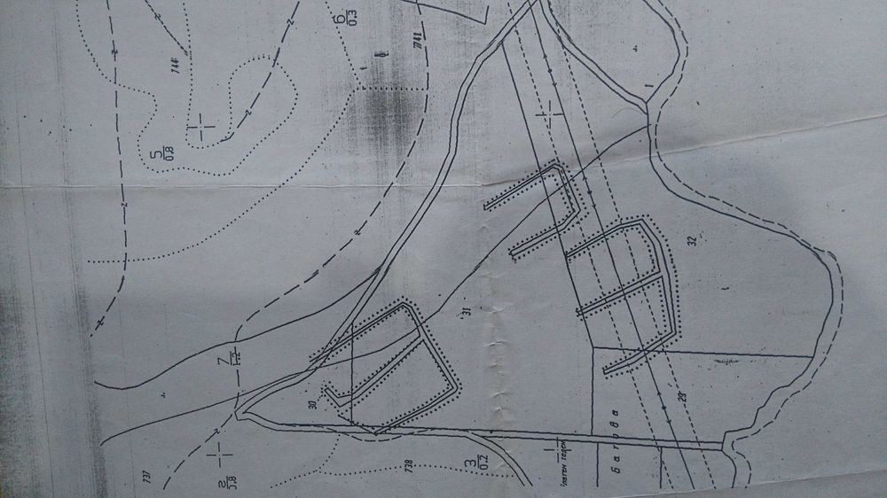 Имот,подходящ за ваканционно селище,имение с езеро,рибарници.