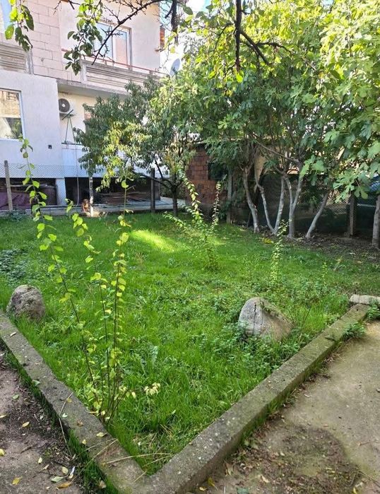 Продава се Етаж от къща в Кюстендил, Център - 84 кв.м за 858 €/кв.м - Снимка #4