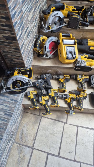 Инструменти Dewalt