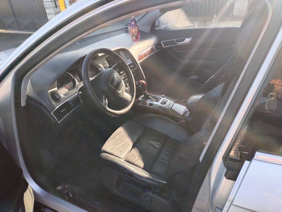 Vând Audi A6 stare bună
