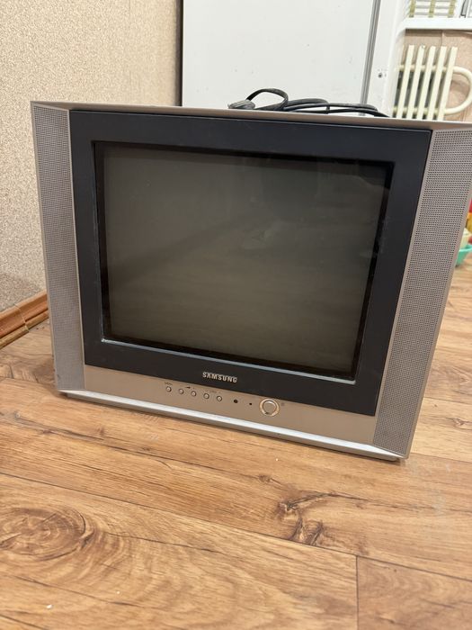Телевизор Samsung