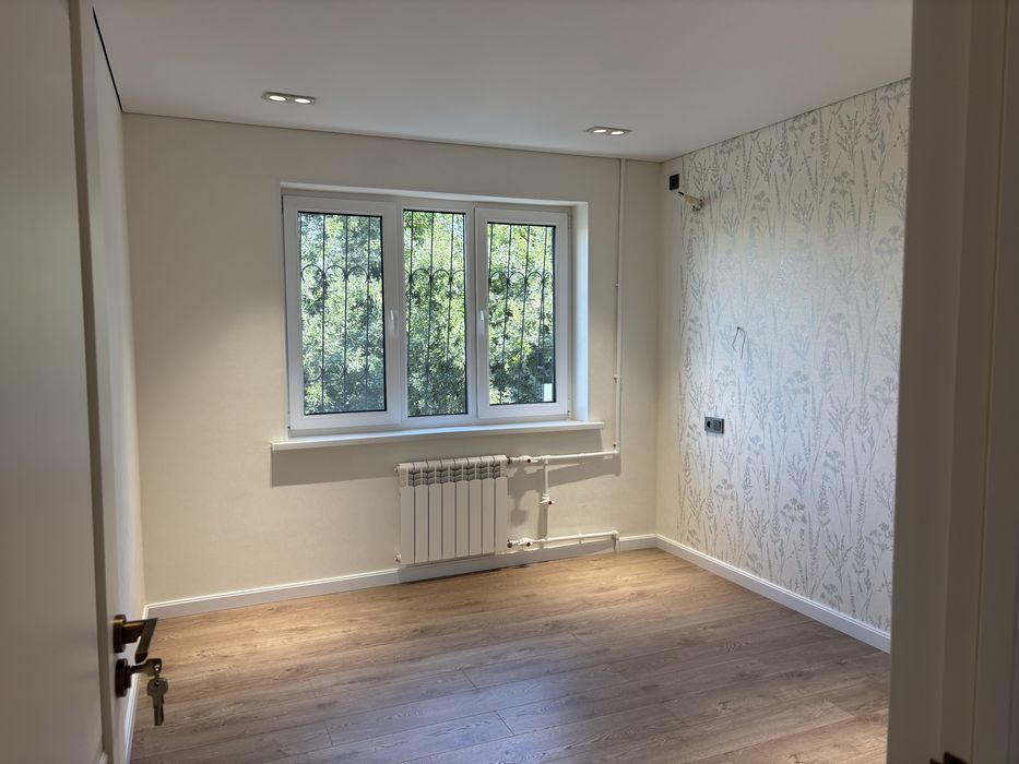 Своя! БИЙ, Максим Г. IT park, Академгоррдок. 3х комнатная.Новый ремонт