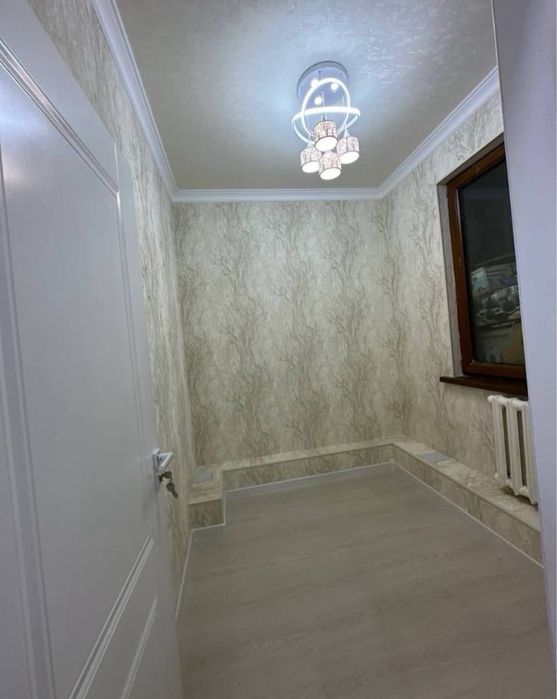 Чиланзар 2 кв 2 комнатная евроремонт. Срочно Продажа