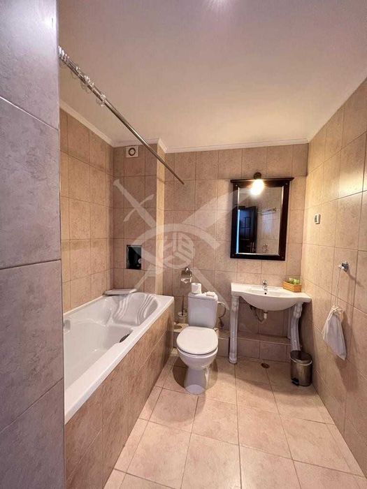 Продава се Двустаен апартамент в Обзор - 63 кв.м за 1008 €/кв.м - Снимка #2