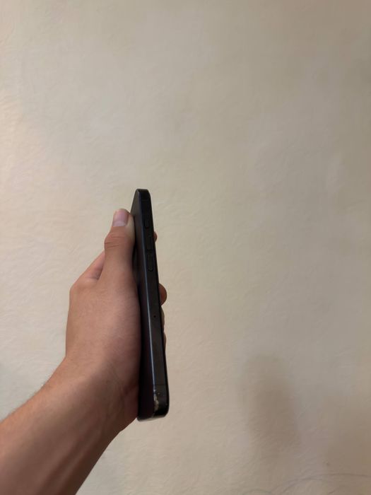 Iphone 16 pro 93%