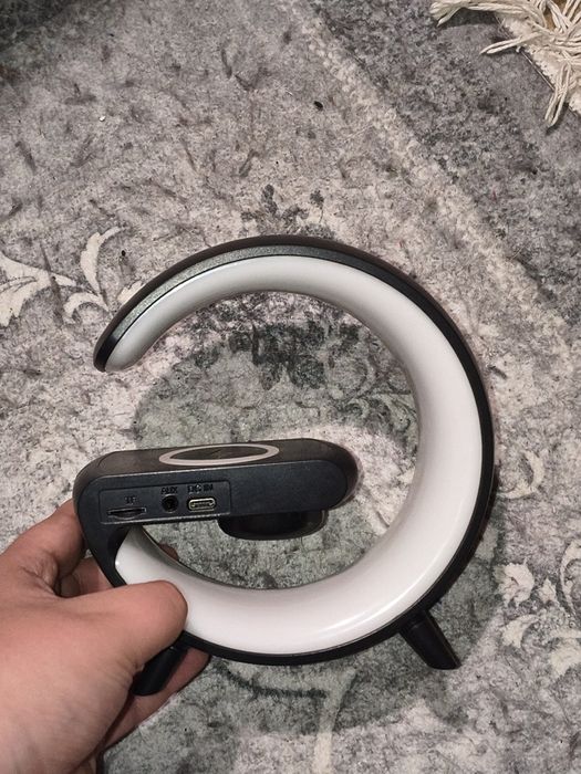 G-smart нощна лампа , зарядно , аларма , часовник , bluetooth колонка