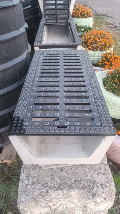 Лотки с решетками