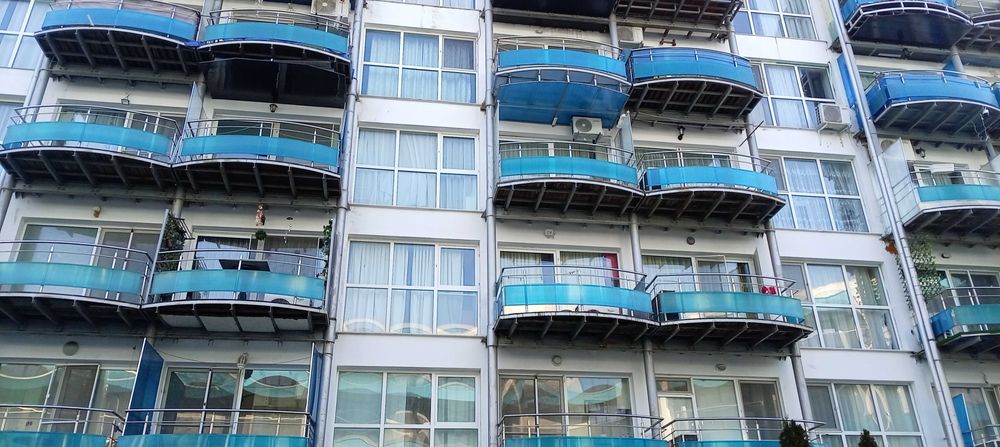 Vand Apartament pe litoral statiunea Saturn Marea Neagra jud Constanta