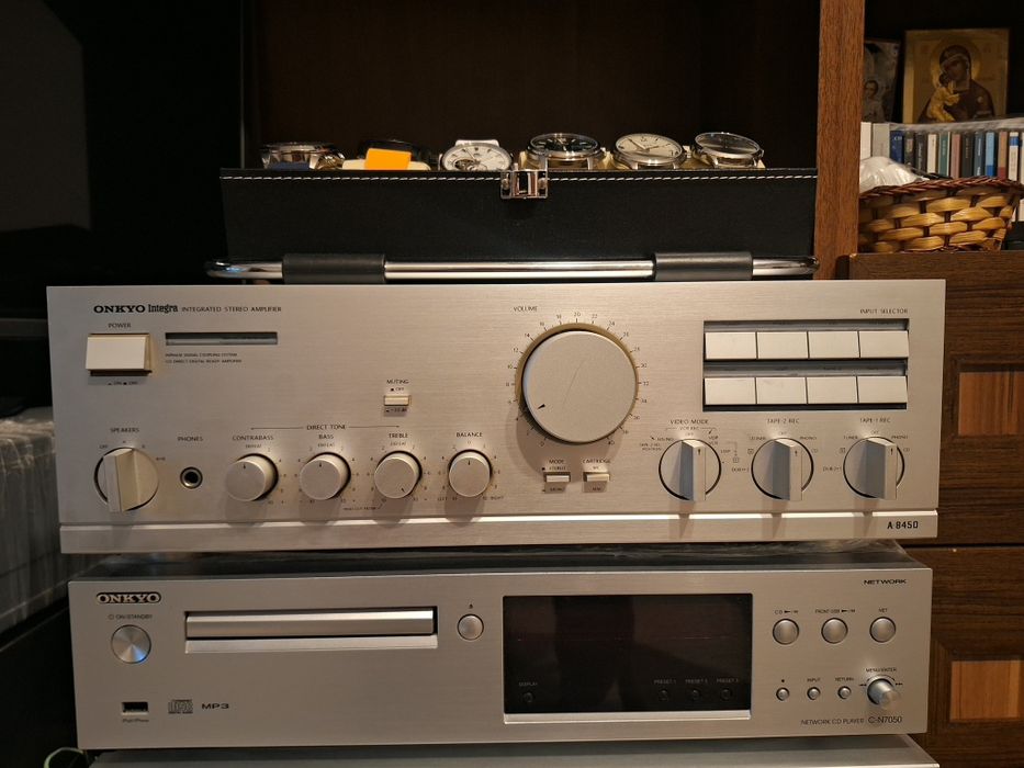 Amplificator Yamaha ax1070 si Onkyo Integra A8450 k noi