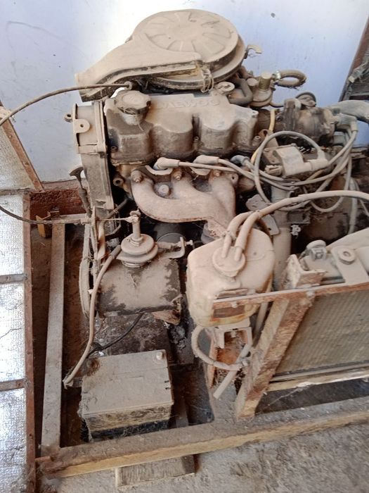 Движок сотилади 20кв