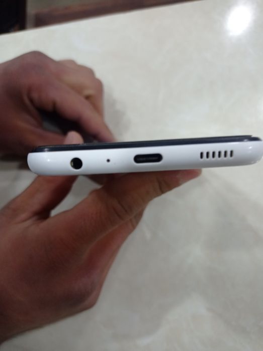 Samsung A13 4/64 g lik