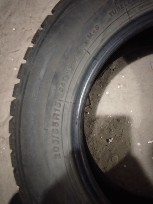 Продам зимние шины