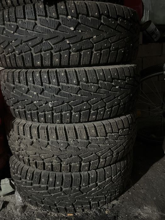 Продам б/у балоны кордиант в хорошем состоянии пользовались один сезон