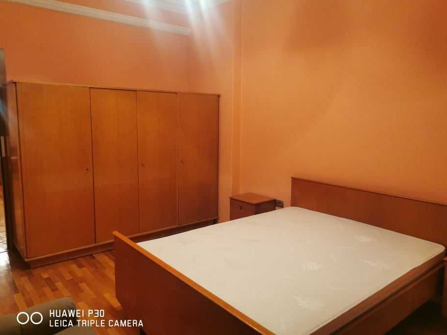 Дава се под наем Тристаен апартамент в София, Оборище - 112 кв.м за 625 € - Снимка #6