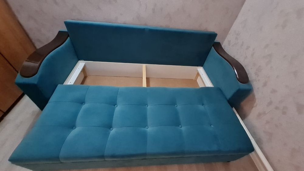 Продам диван новый