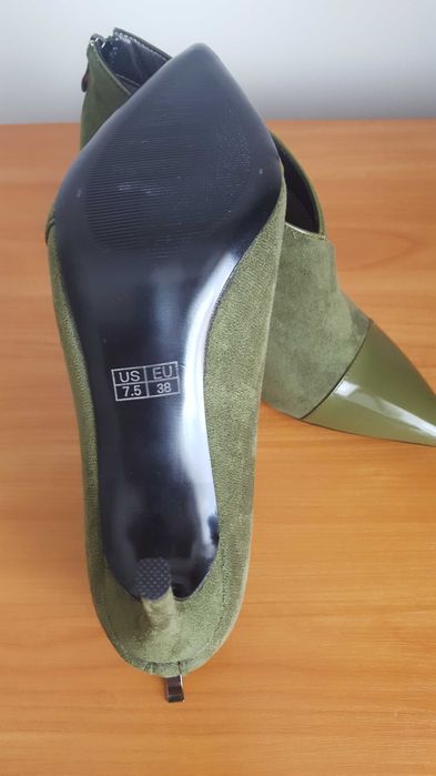 :Женские ботильоны