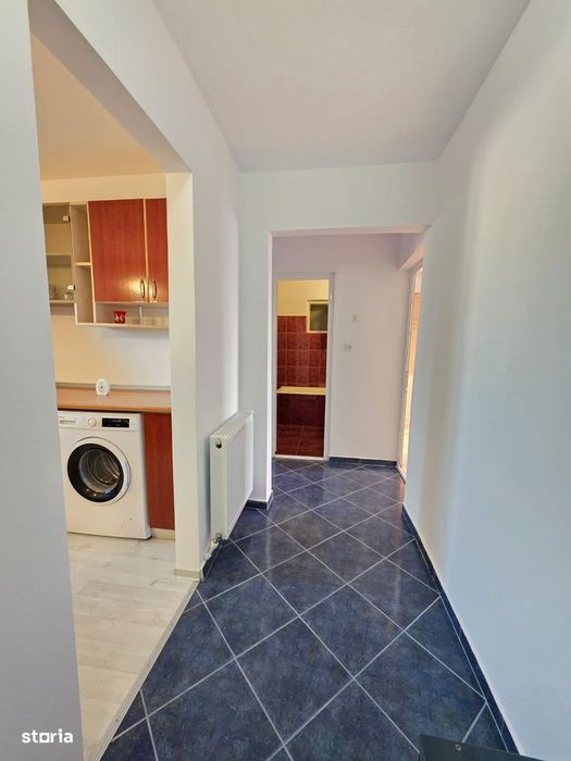 2 camere, decomandat, zona Pieței Mari, mobilat și utilat