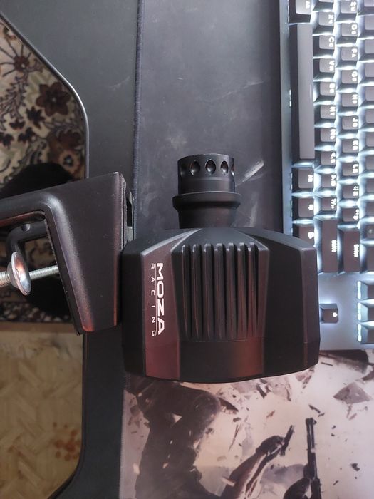 Игровой руль Moza R3