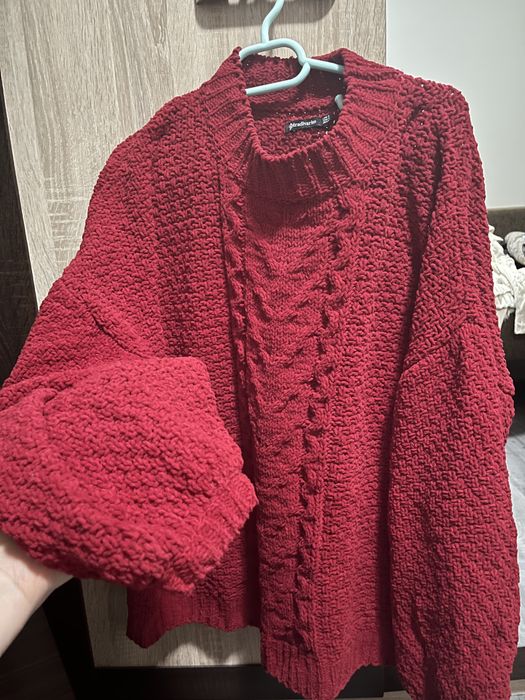 Pulovere Zara , Stradivarius