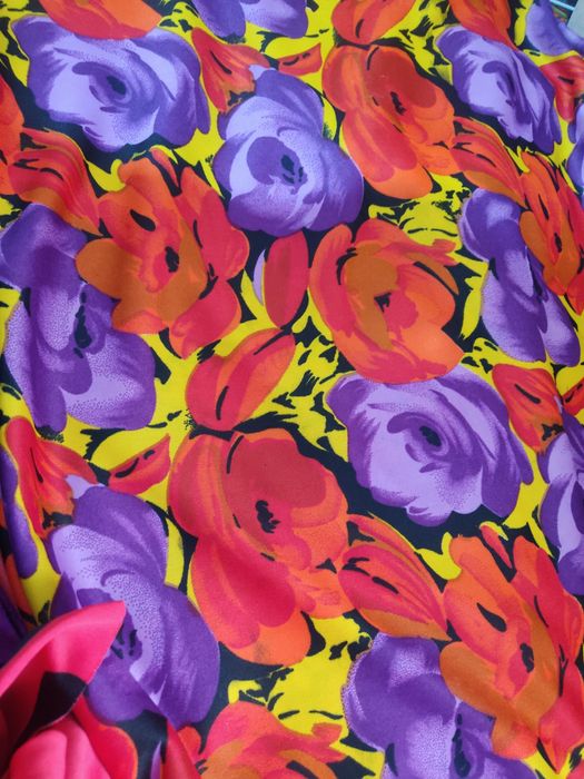 Кадимги Миллий материаллар ва трикотин  ва Ипак Атлас Кора зарли Союз.