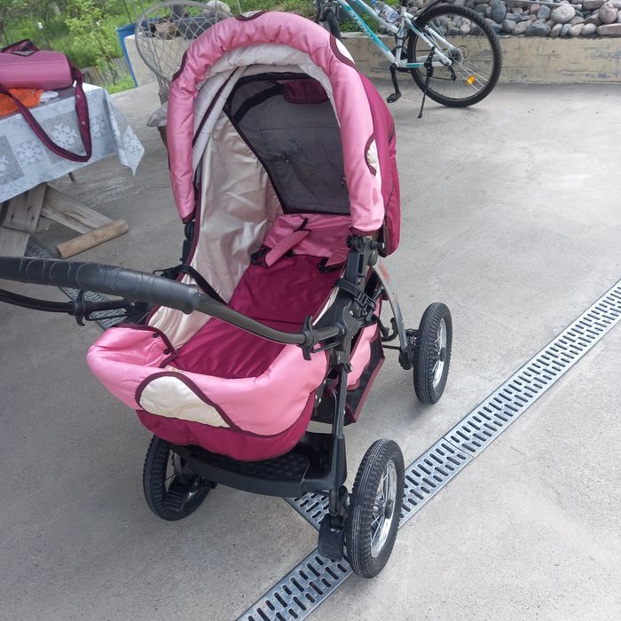 Детская коляска.