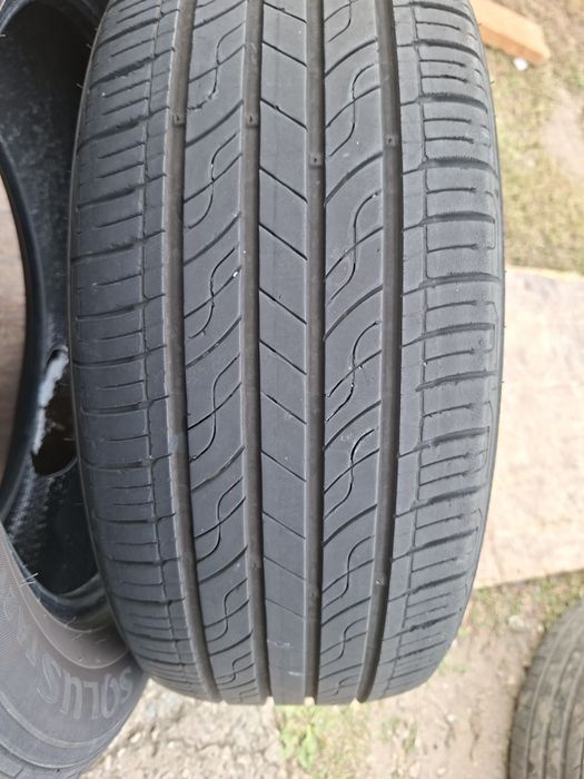 Продам шины. 225/55/17 кумхо
