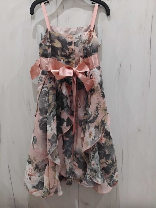 Лот от три рокли 104см.