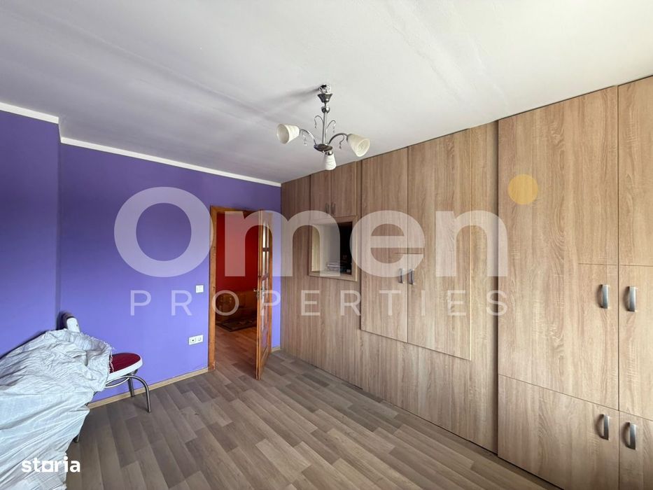 Apartament cu 3 camere | pe 2 niveluri | cu garaj | zona centrala | sa