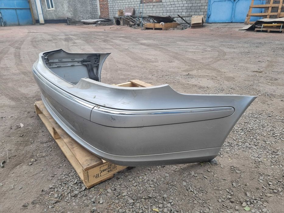 Задний бампер на Mersedes-Benz E W211