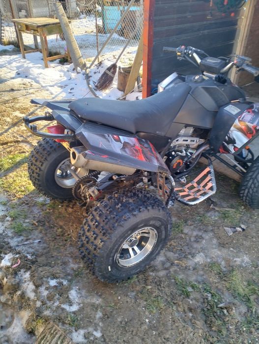 Vând ATV 300 gls