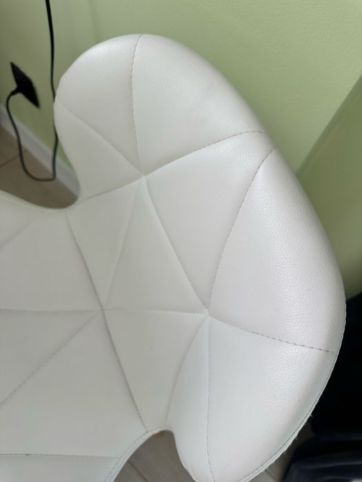 2шт стул как новые 20 000