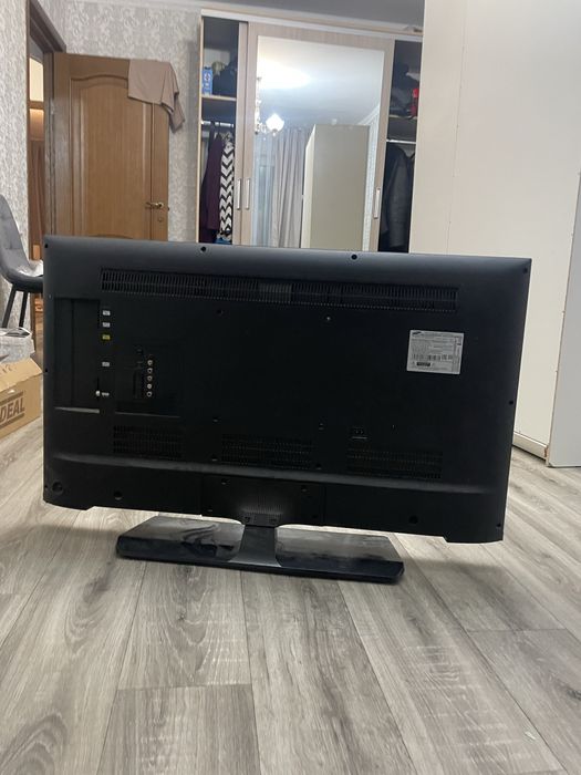 Телевизор samsung