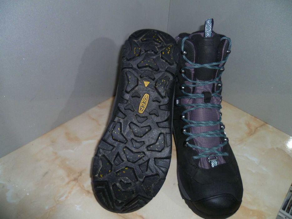 KEEN зимни боти №43